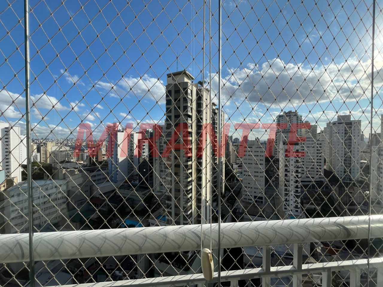 Apartamento de 64m² com 2 quartos em Santana