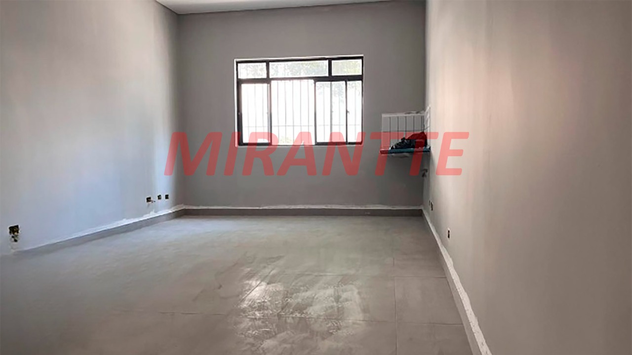 Comercial de 37m² em Santana