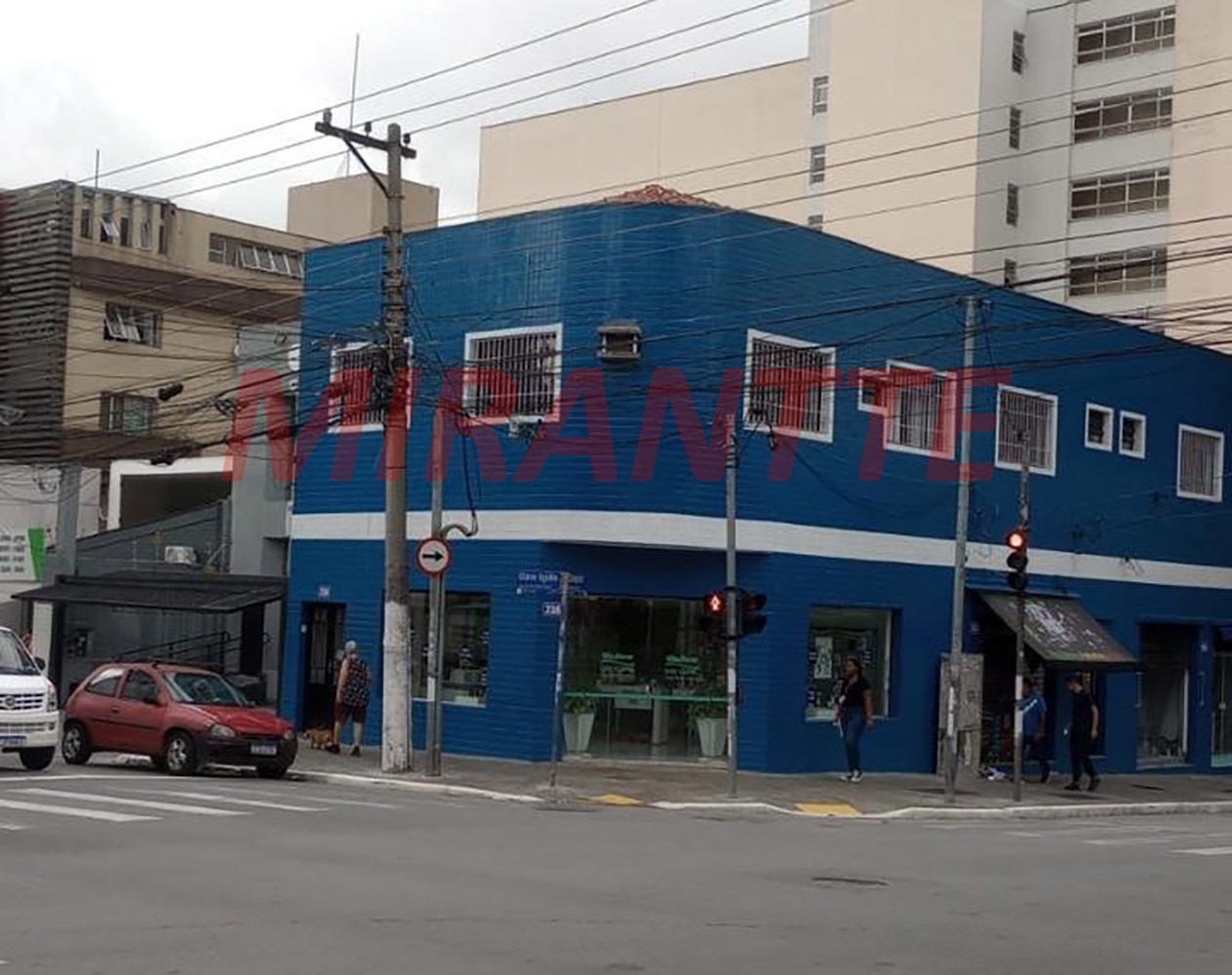 Comercial de 37m² em Santana