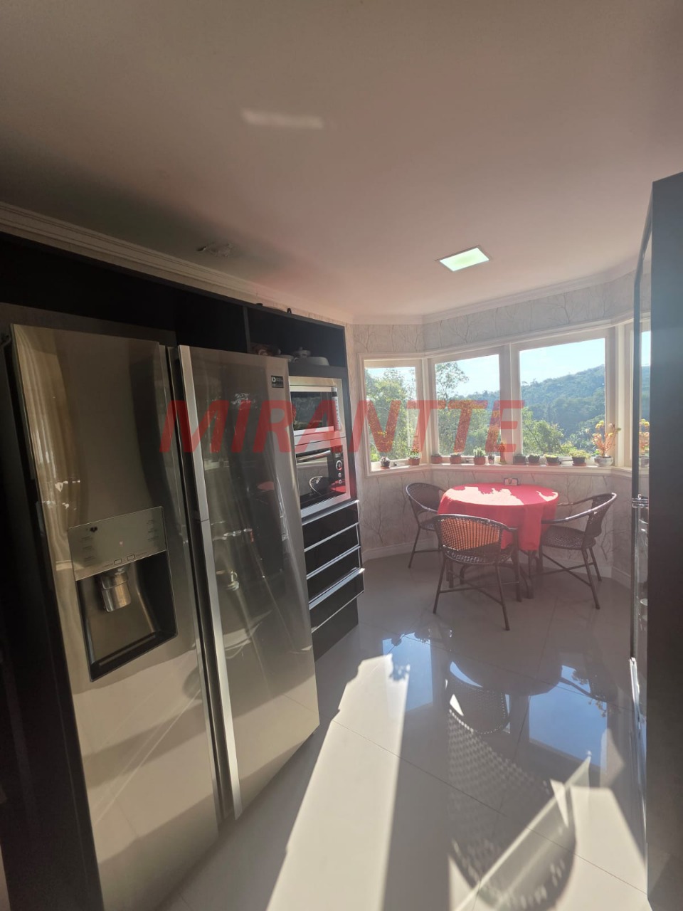 Cond. fechado de 369.84m² com 5 quartos em Roseira