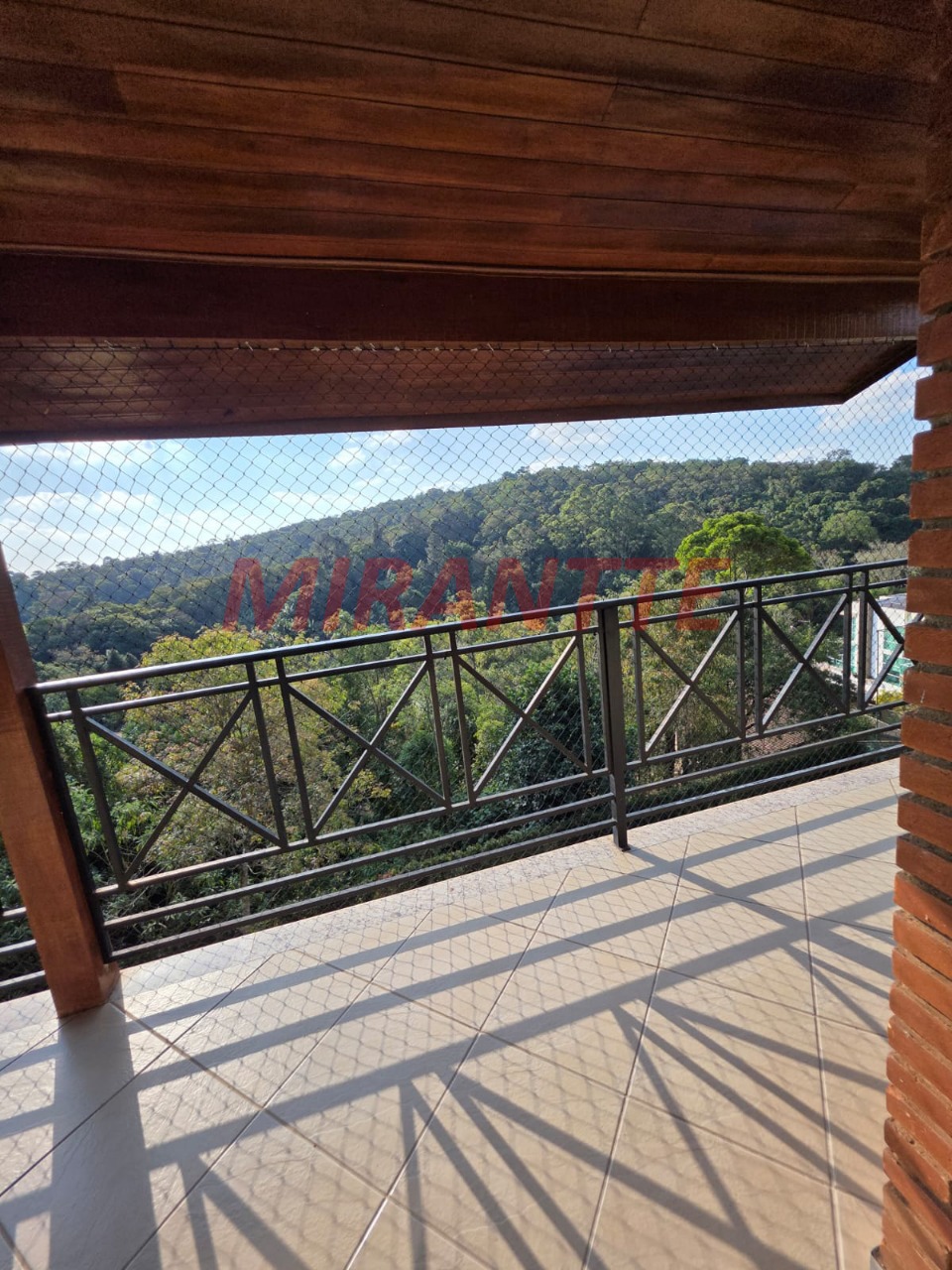 Cond. fechado de 369.84m² com 5 quartos em Roseira
