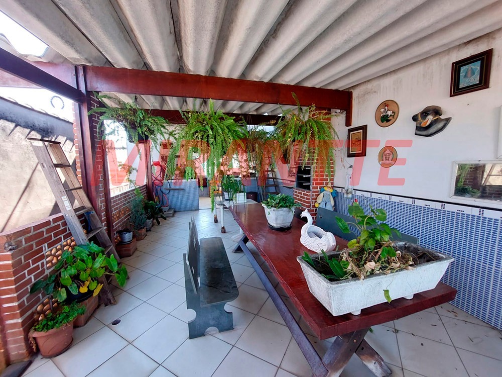 Casa terrea de 250m² com 3 quartos em Jardim Peri
