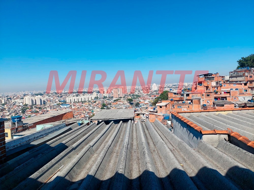 Casa terrea de 250m² com 3 quartos em Jardim Peri