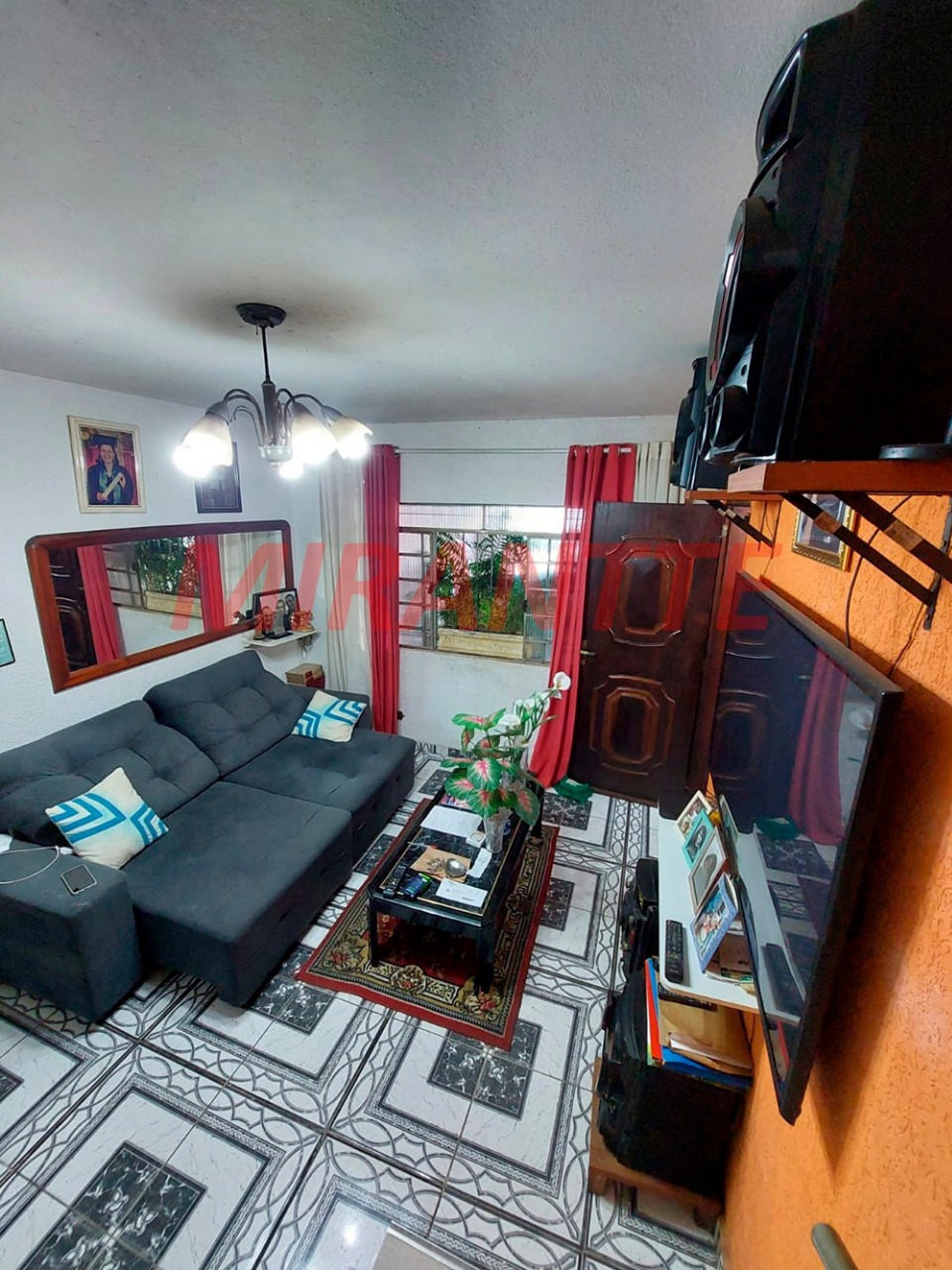 Casa terrea de 250m² com 3 quartos em Jardim Peri