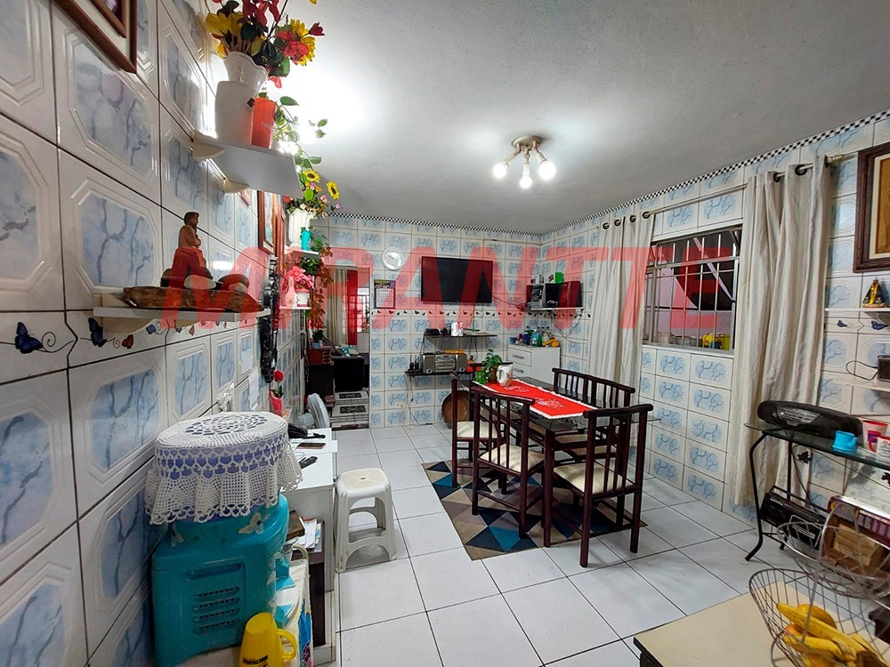Casa terrea de 250m² com 3 quartos em Jardim Peri