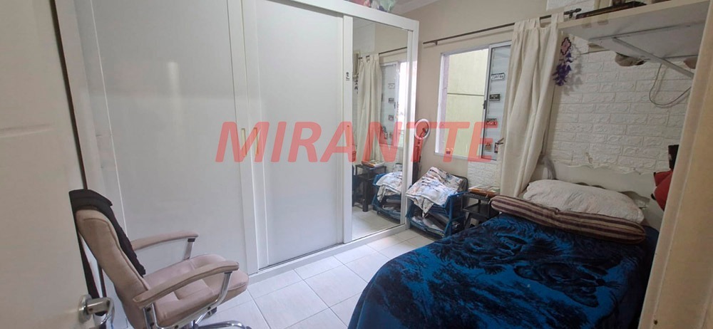 Sobrado de 220m² com 5 quartos em Santana