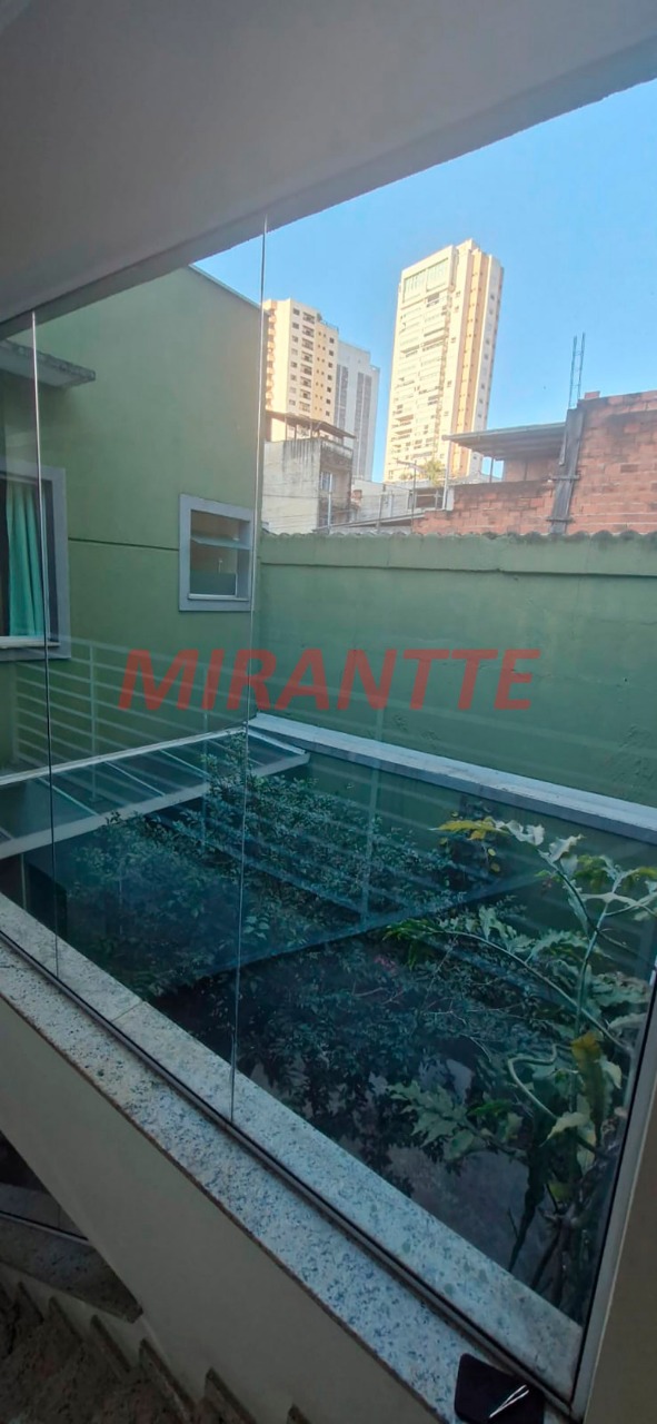 Sobrado de 220m² com 5 quartos em Santana
