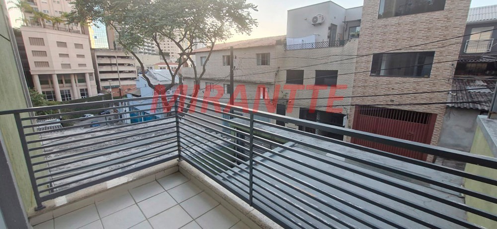 Sobrado de 220m² com 5 quartos em Santana