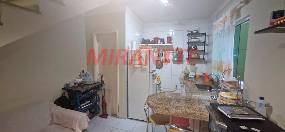Sobrado de 220m² com 5 quartos em Santana