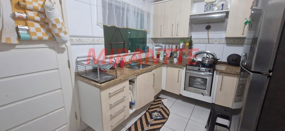 Sobrado de 220m² com 5 quartos em Santana