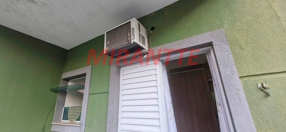 Sobrado de 220m² com 5 quartos em Santana
