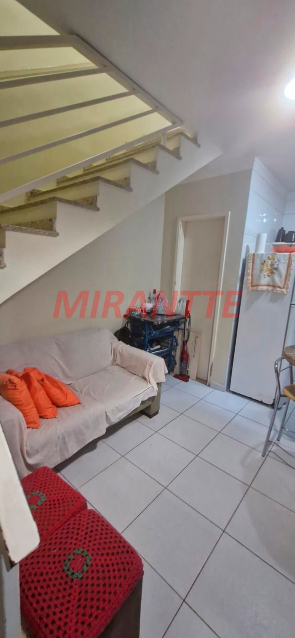 Sobrado de 220m² com 5 quartos em Santana