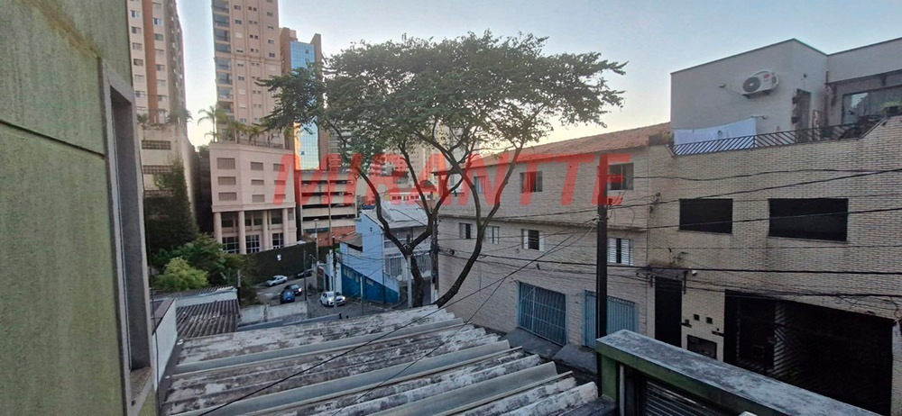 Sobrado de 220m² com 5 quartos em Santana