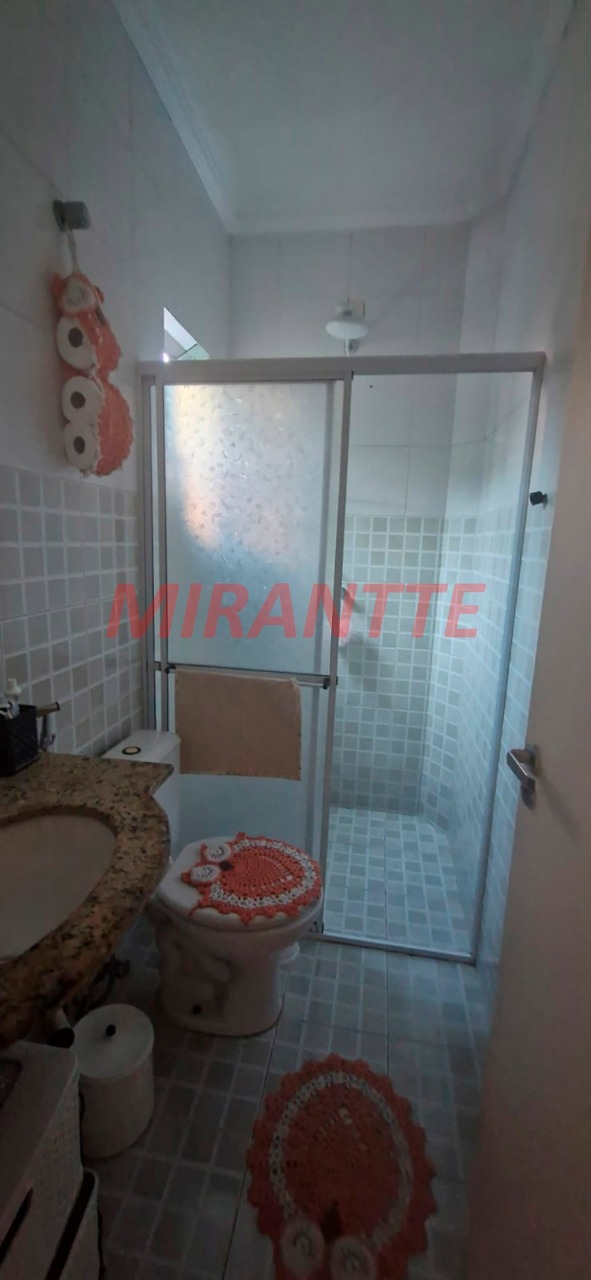Sobrado de 220m² com 5 quartos em Santana