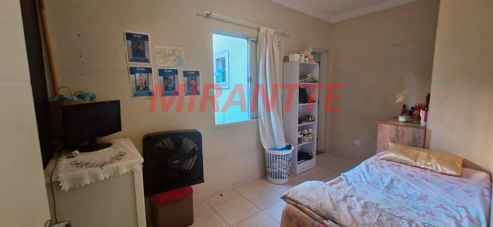 Sobrado de 220m² com 5 quartos em Santana