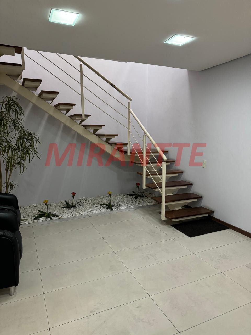Sobrado de 200m² em Santana