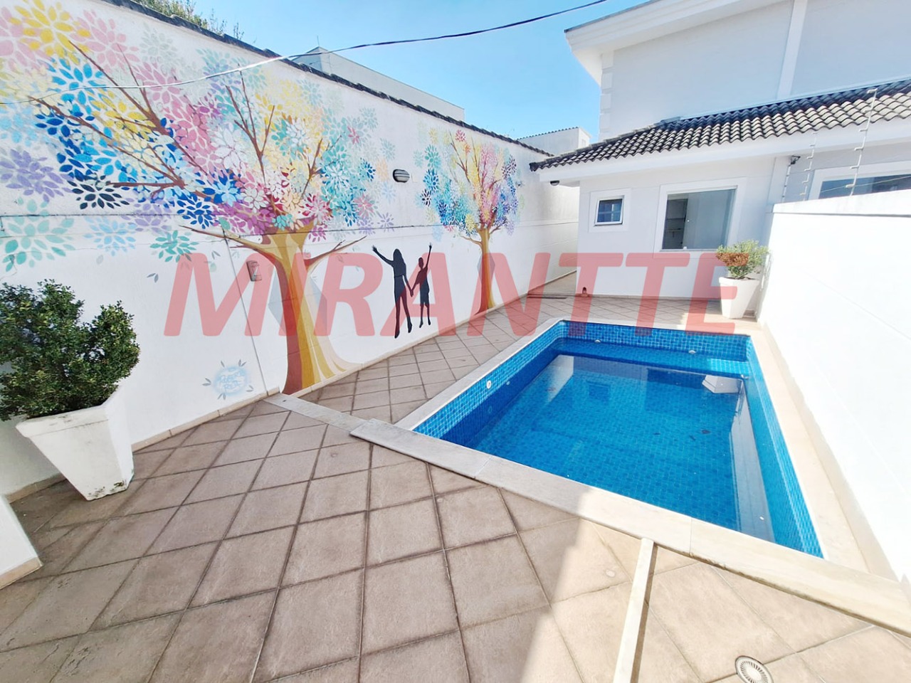 Sobrado de 235m² com 3 quartos em Tucuruvi