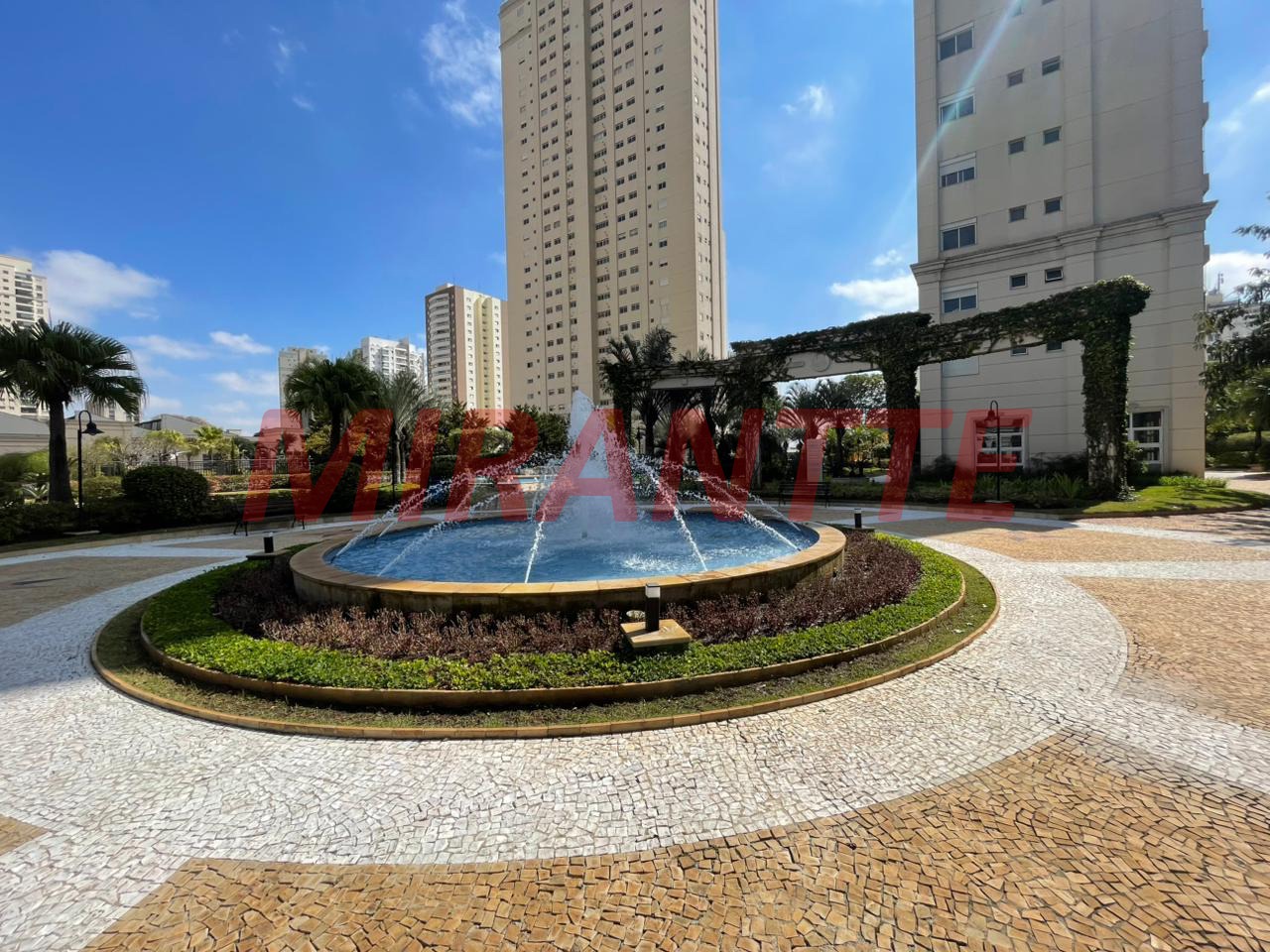Apartamento de 172m² com 3 quartos em Vila Romana