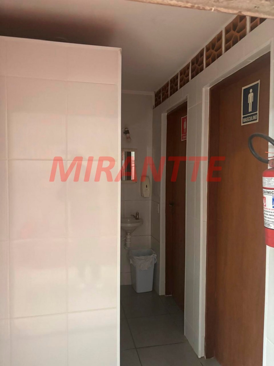 Galpao de 348m² em Parque Novo Mundo