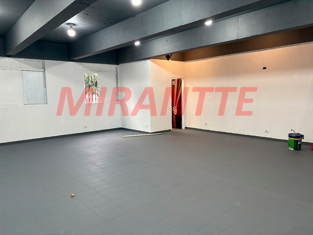 Comercial de 80m² em Vila Galvão