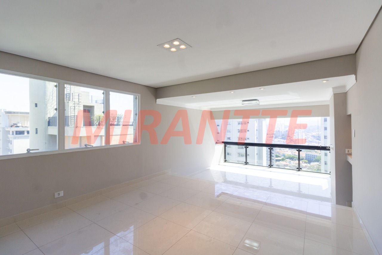 Cobertura de 387m² com 5 quartos em Água Fria