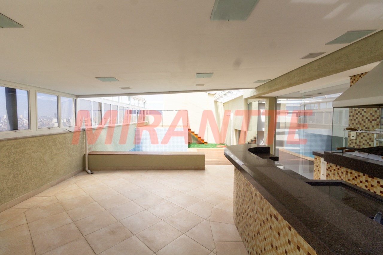 Cobertura de 387m² com 5 quartos em Água Fria
