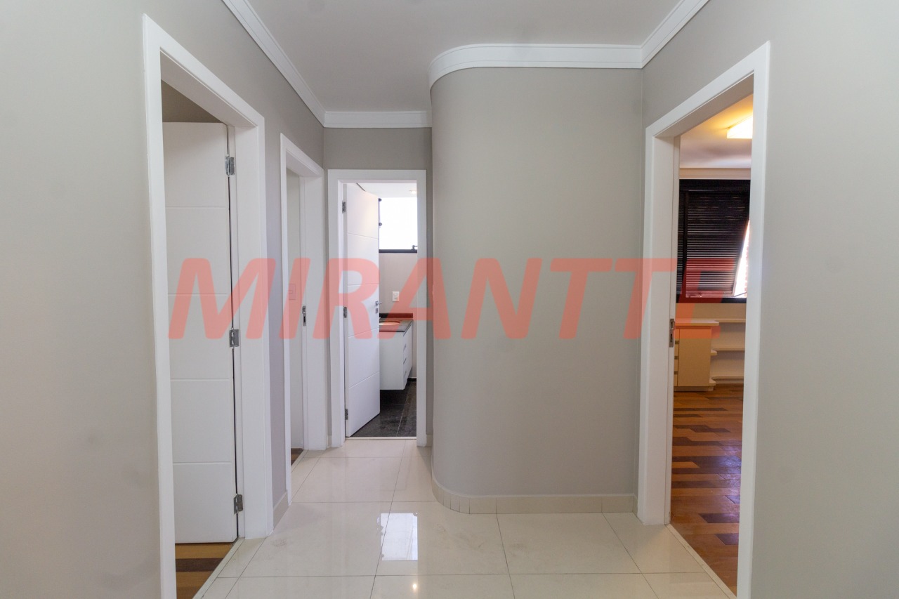 Cobertura de 387m² com 5 quartos em Água Fria