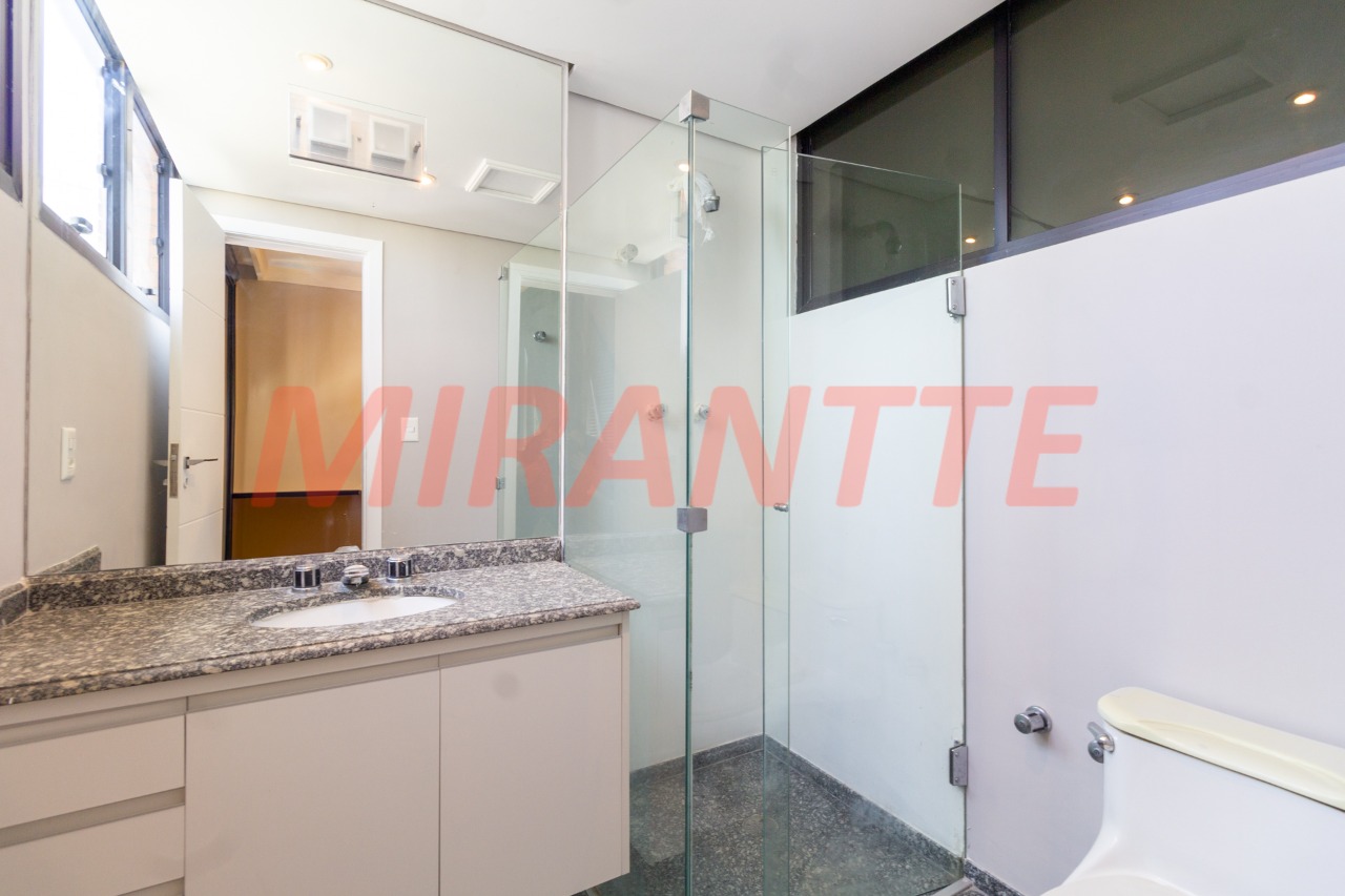 Cobertura de 387m² com 5 quartos em Água Fria