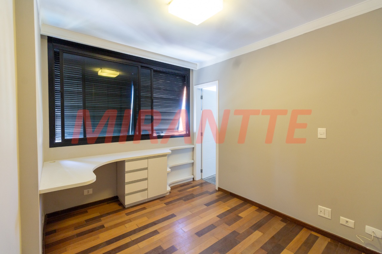 Cobertura de 387m² com 5 quartos em Água Fria