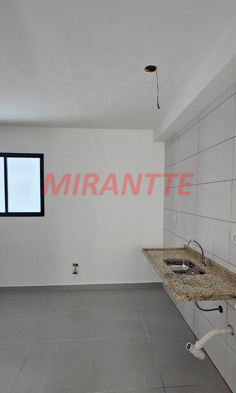 Apartamento de 42m² com 2 quartos em Parada Inglesa
