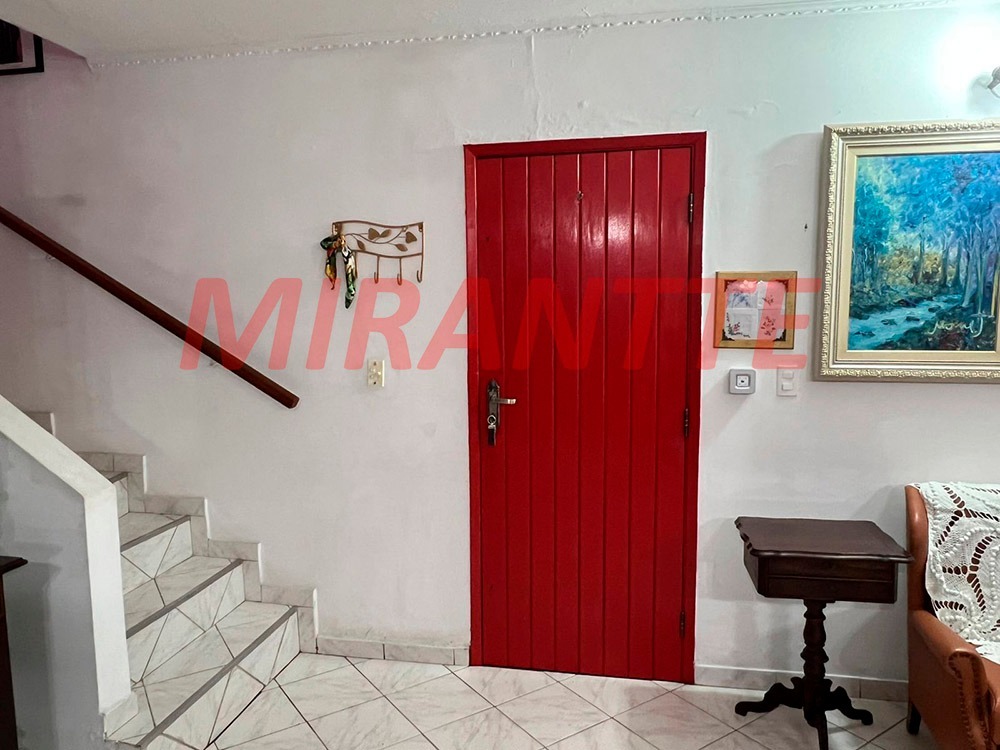 Sobrado de 247m² com 3 quartos em Bortolândia
