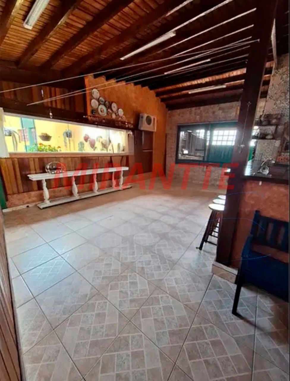 Sobrado de 247m² com 3 quartos em Bortolândia