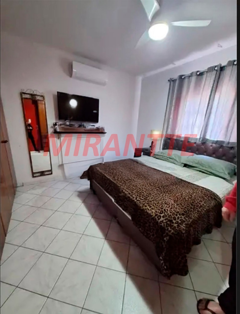 Sobrado de 247m² com 3 quartos em Bortolândia