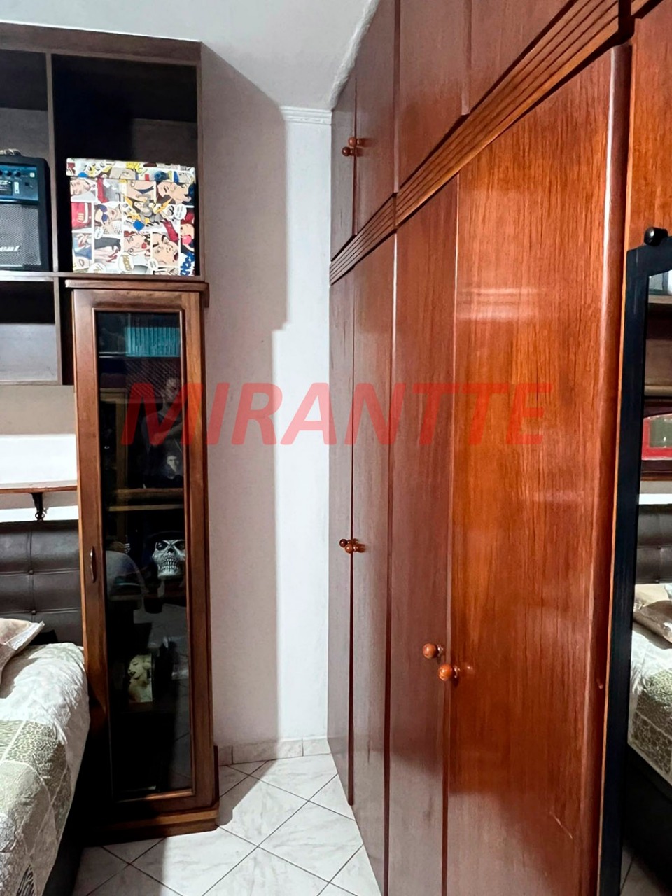 Sobrado de 247m² com 3 quartos em Bortolândia