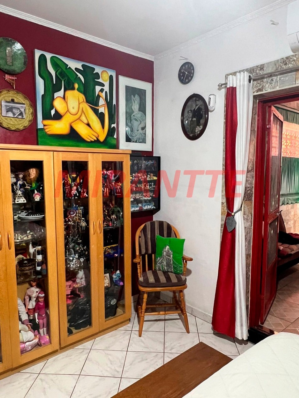 Sobrado de 247m² com 3 quartos em Bortolândia