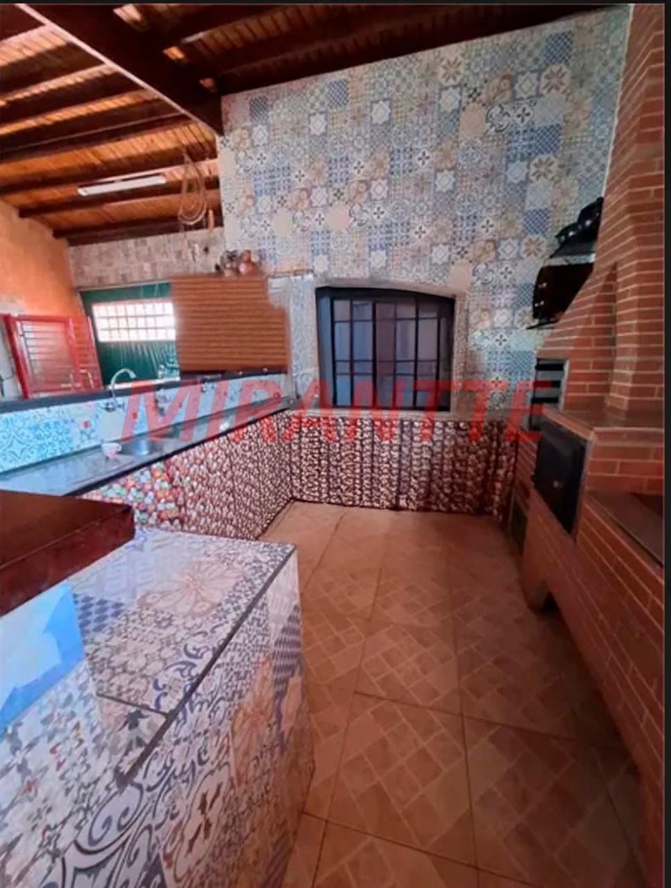 Sobrado de 247m² com 3 quartos em Bortolândia