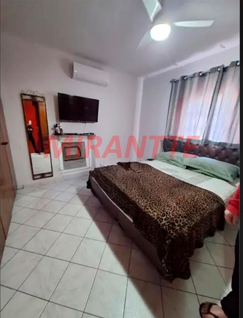 Sobrado de 247m² com 3 quartos em Bortolândia