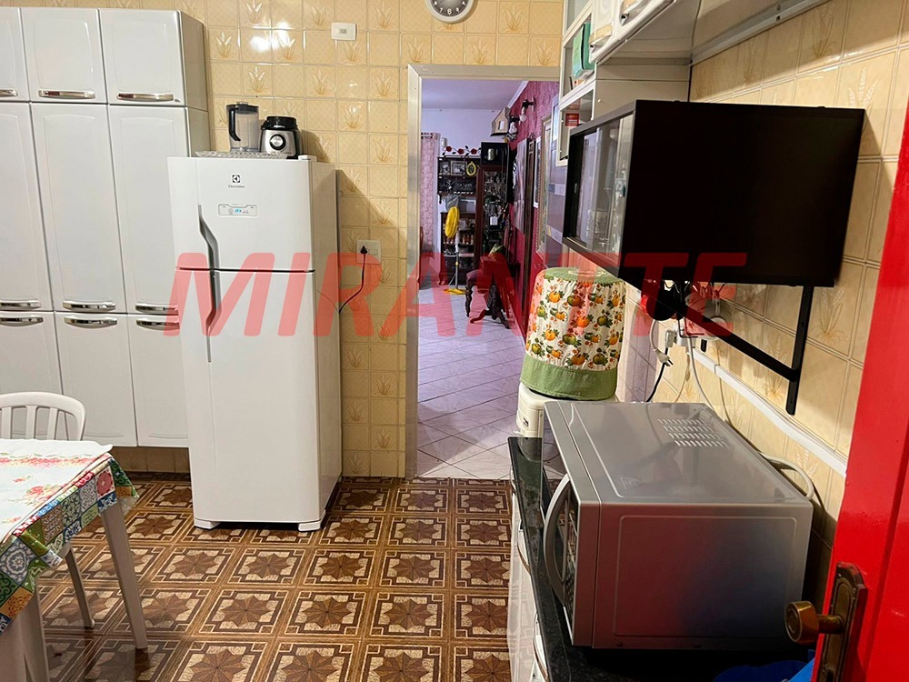 Sobrado de 247m² com 3 quartos em Bortolândia