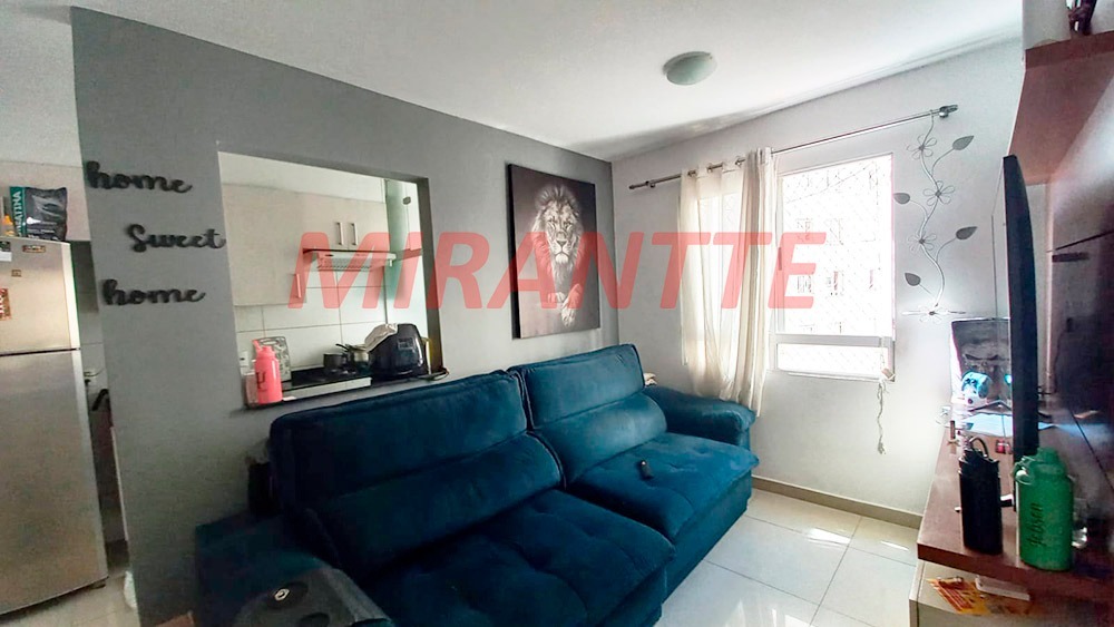 Apartamento de 45m² com 2 quartos em Ponte Grande