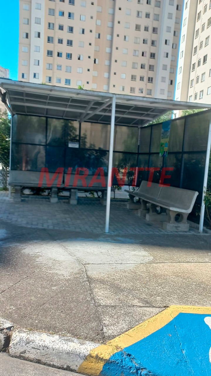 Apartamento de 45m² com 2 quartos em Ponte Grande