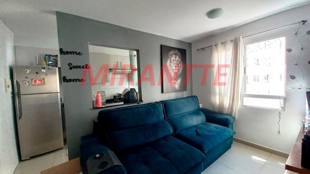 Apartamento de 45m² com 2 quartos em Ponte Grande