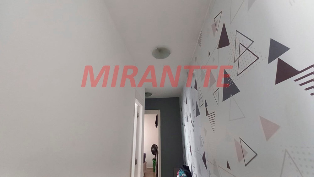 Apartamento de 45m² com 2 quartos em Ponte Grande