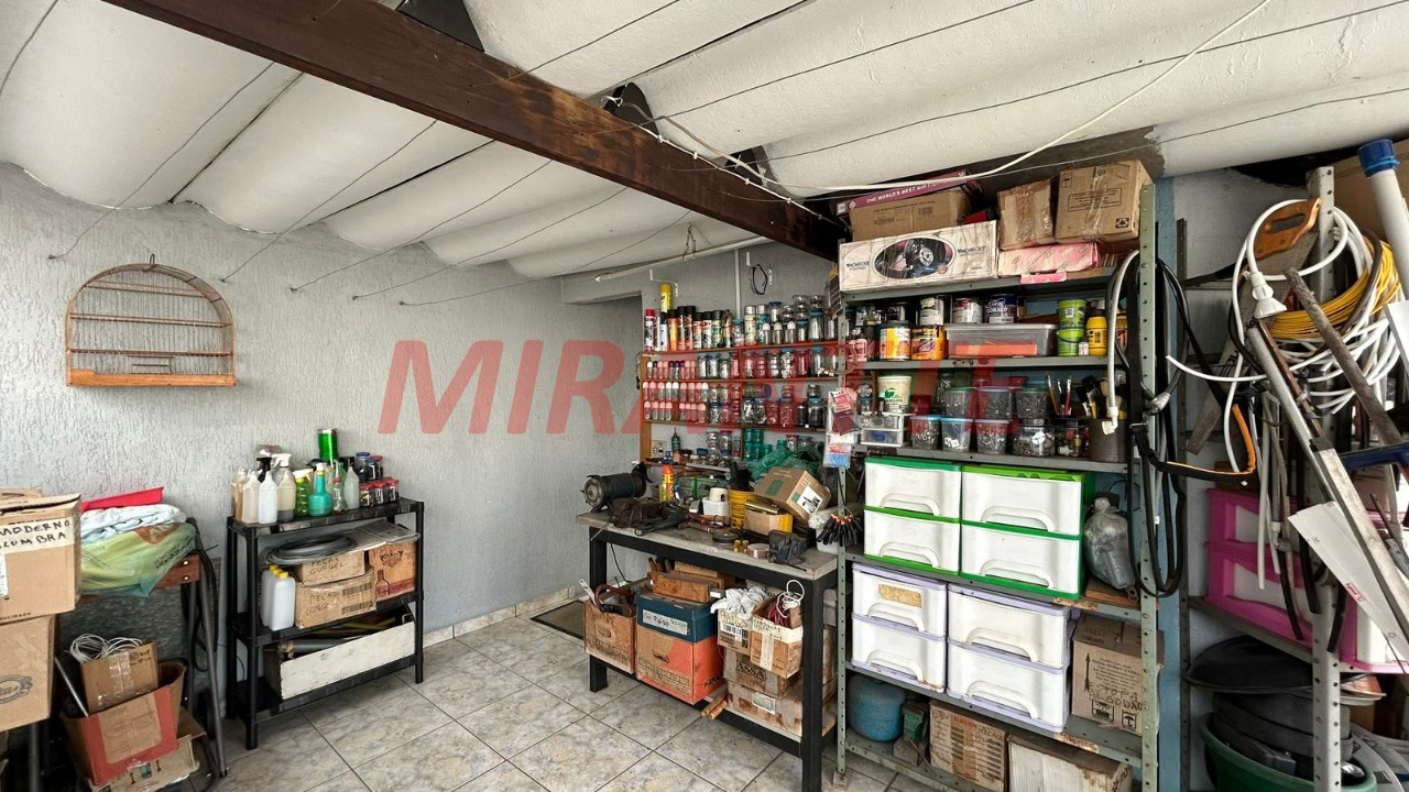 Sobrado de 260m² com 4 quartos em Jardim das Laranjeiras
