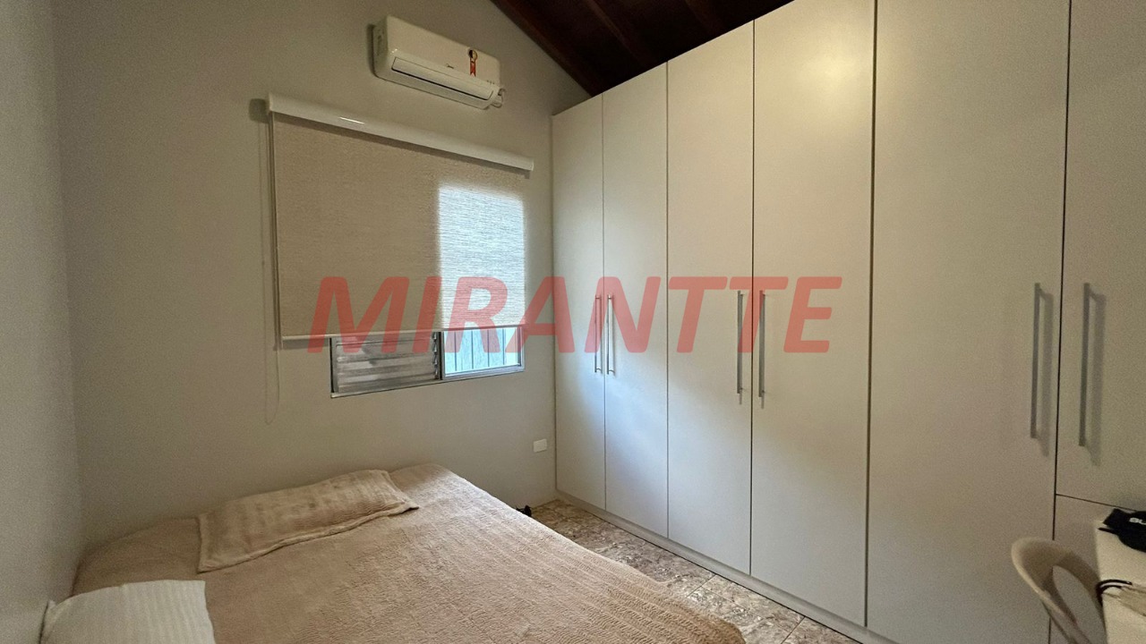Sobrado de 260m² com 4 quartos em Jardim das Laranjeiras