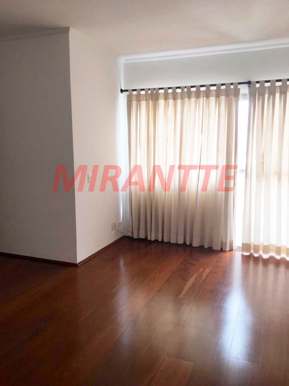 Apartamento de 73m² com 3 quartos em Limão