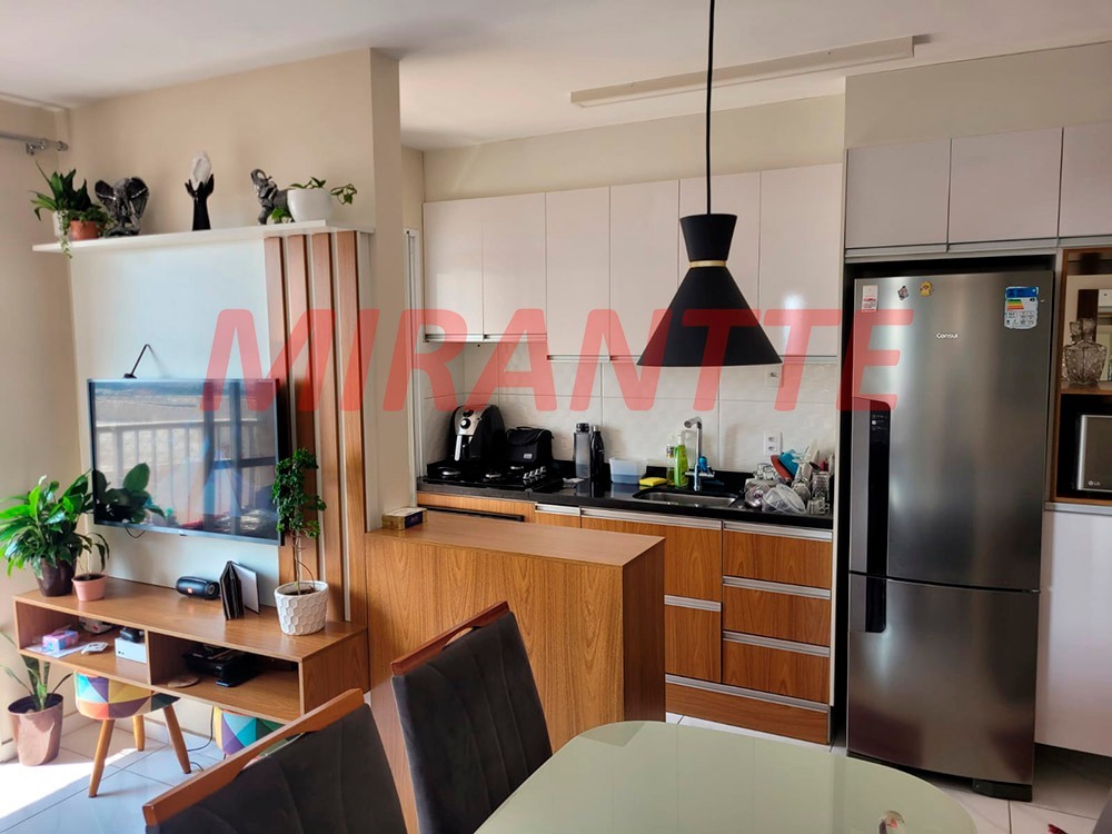 Apartamento de 43000m² com 2 quartos em Vila Itapegica