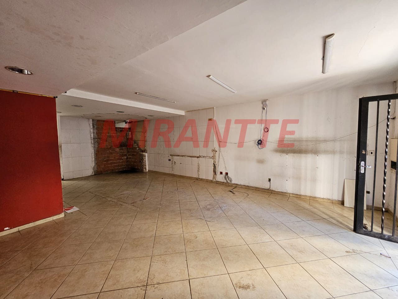 Comercial de 90m² em Santa Teresinha