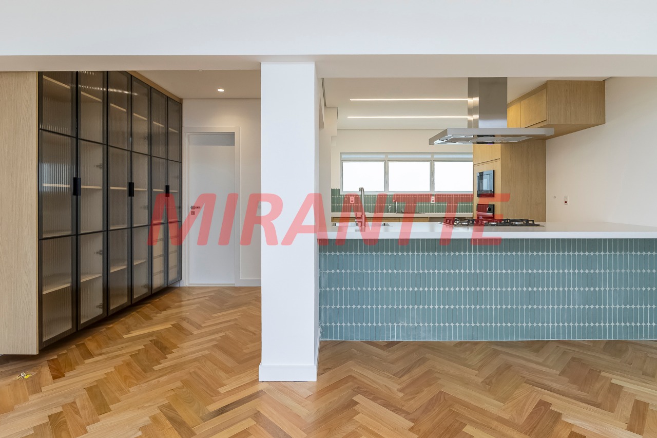 Apartamento de 158.6m² com 3 quartos em Jardim Paulista