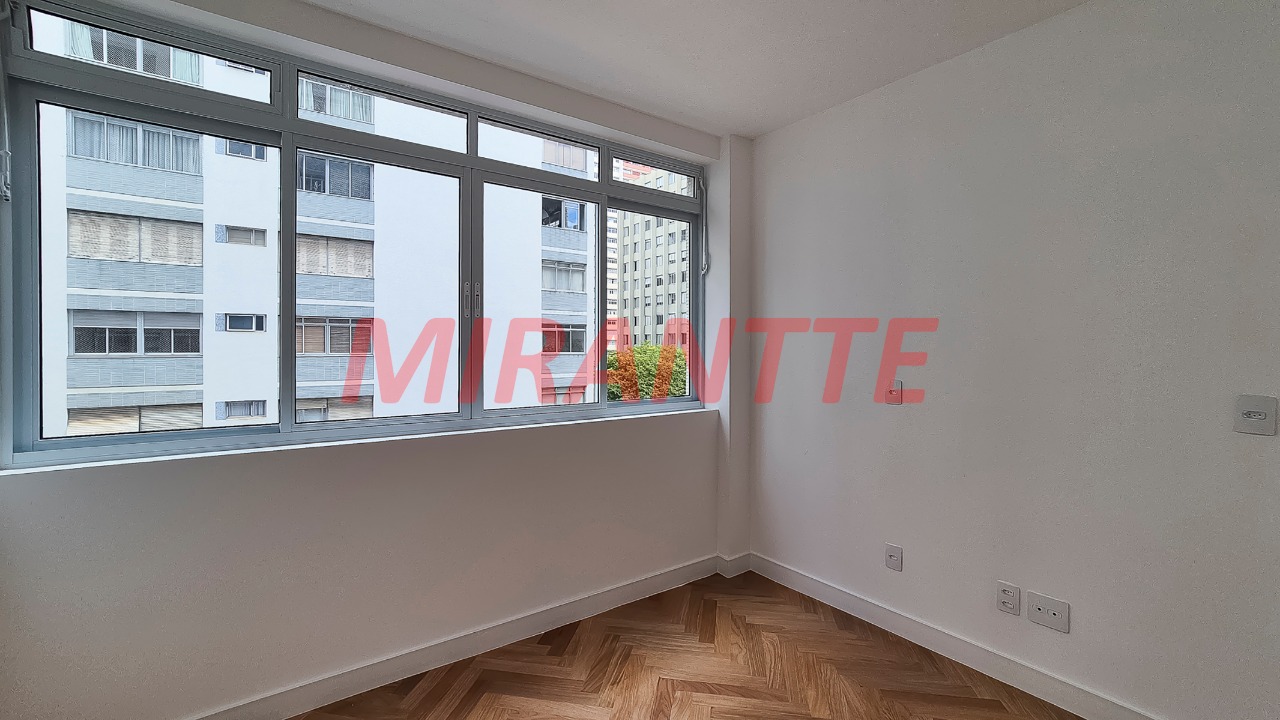 Apartamento de 158.6m² com 3 quartos em Jardim Paulista