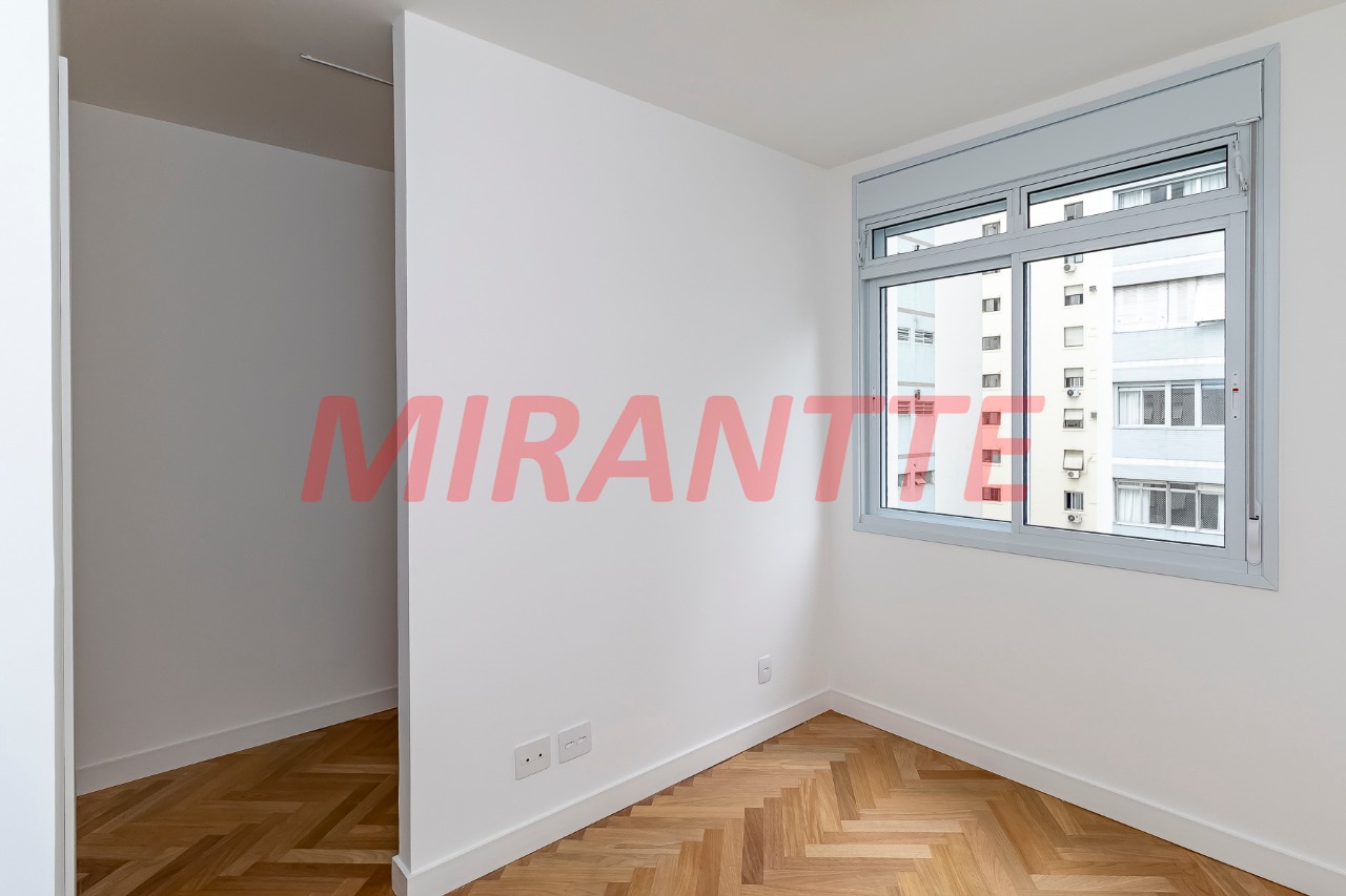 Apartamento de 158.6m² com 3 quartos em Jardim Paulista